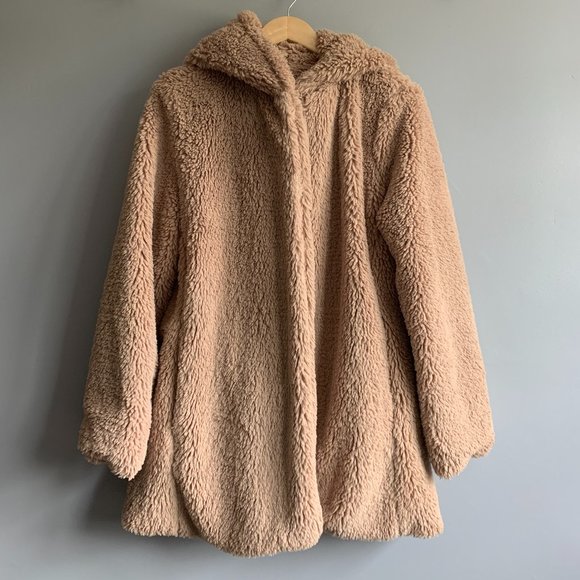 GAP Jackets & Blazers - GAP HOODED SHERPA COAT